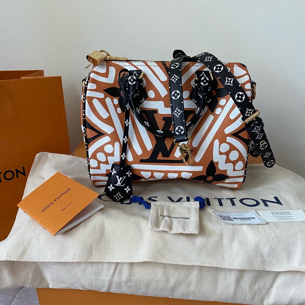 SOLD LV Limited Edition Crafty Speedy Bandoliere25 - Picture 4 of 15
